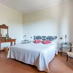 Poggio Vaccaio Casa Alba アパート