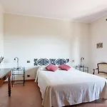 Poggio Vaccaio Casa Alba アパート