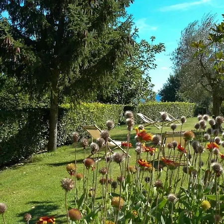 Poggio Vaccaio Casa Alba アパート