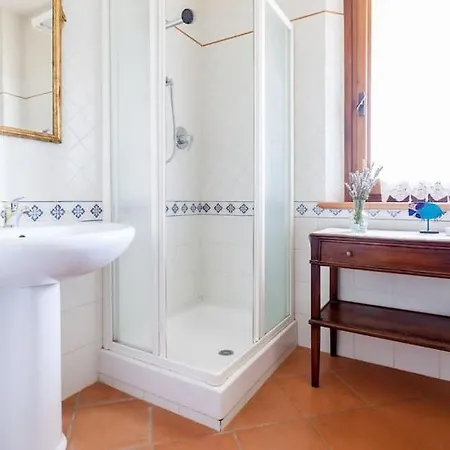Poggio Vaccaio Casa Alba 아파트 *